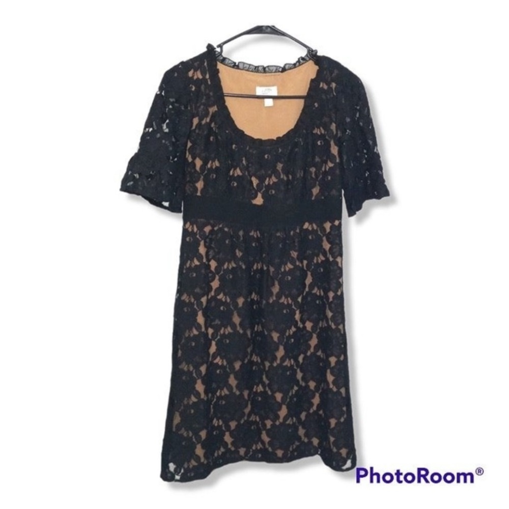 Ann Taylor Loft Black & Nude Lace Overlay Dress - Size 6 -Bell Sleeves - Floral